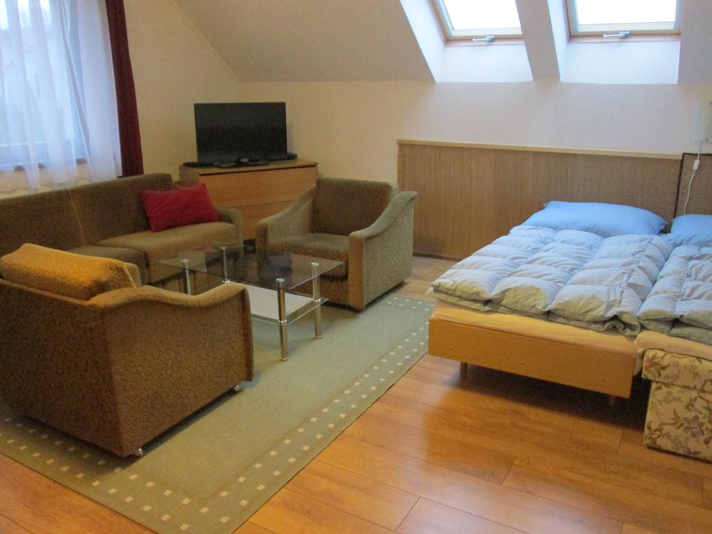 Apartman Tisa 68 Ngoại thất bức ảnh